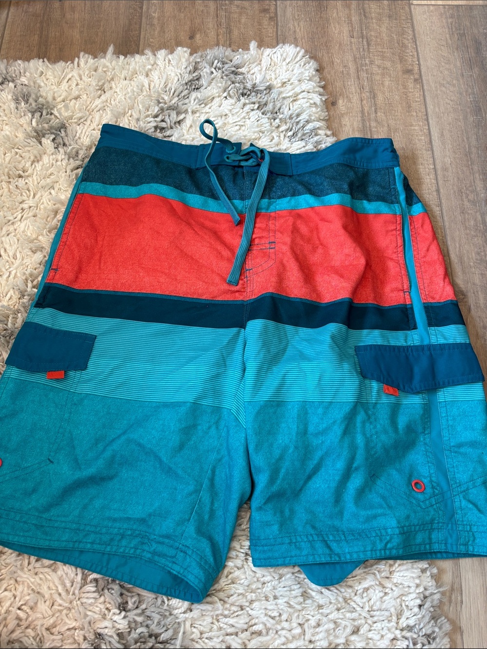 Wave zone men’s swim shorts